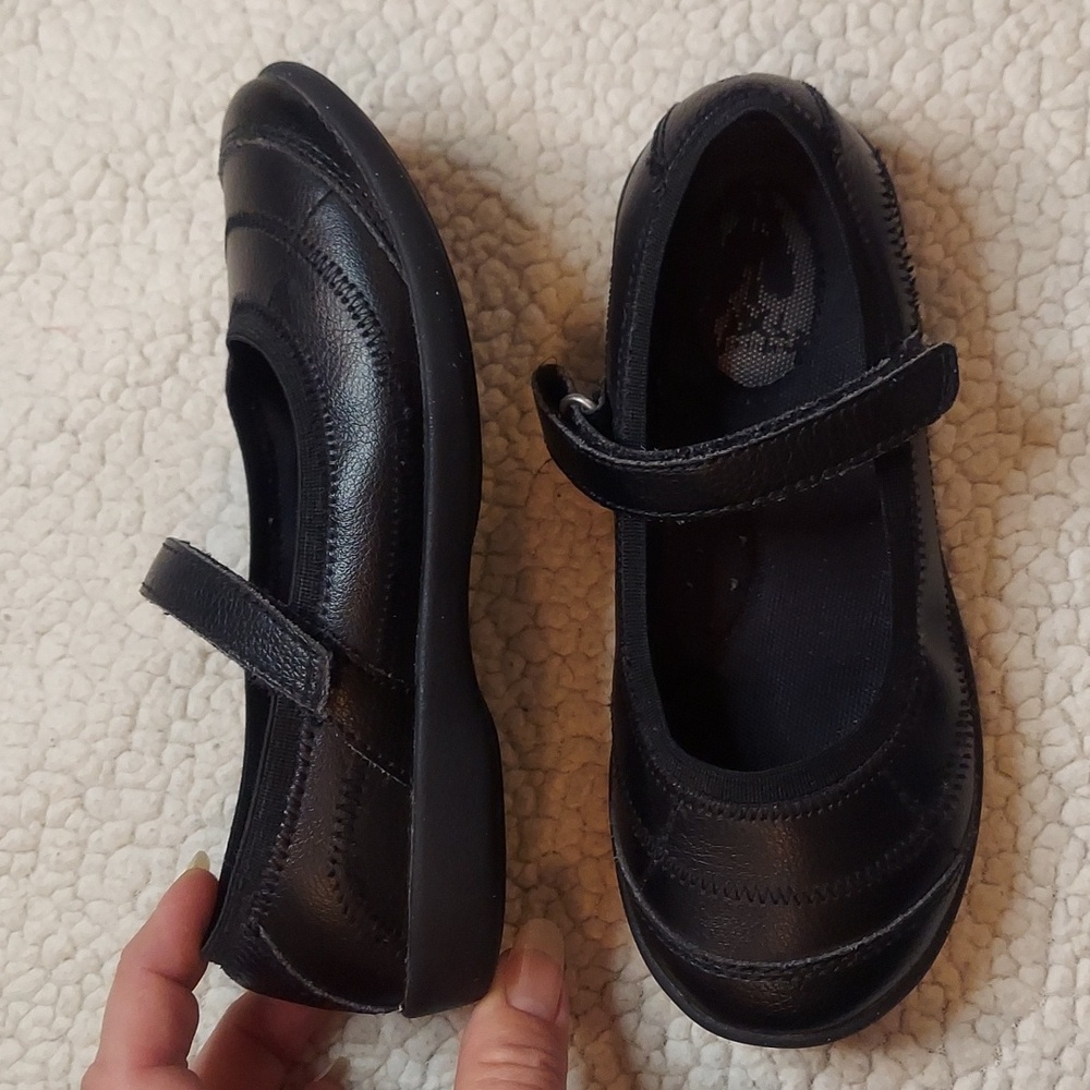 Hush Puppies Reese Black Leather Dress Shoes